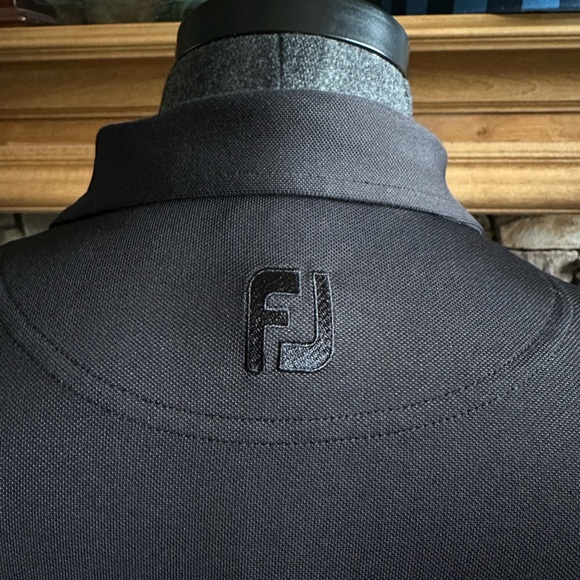 FOOTJOY Golf ⛳️ Men’s Black w Stripe Placket Performance Golf Shirt - Size LARGE - Picture 5 of 14